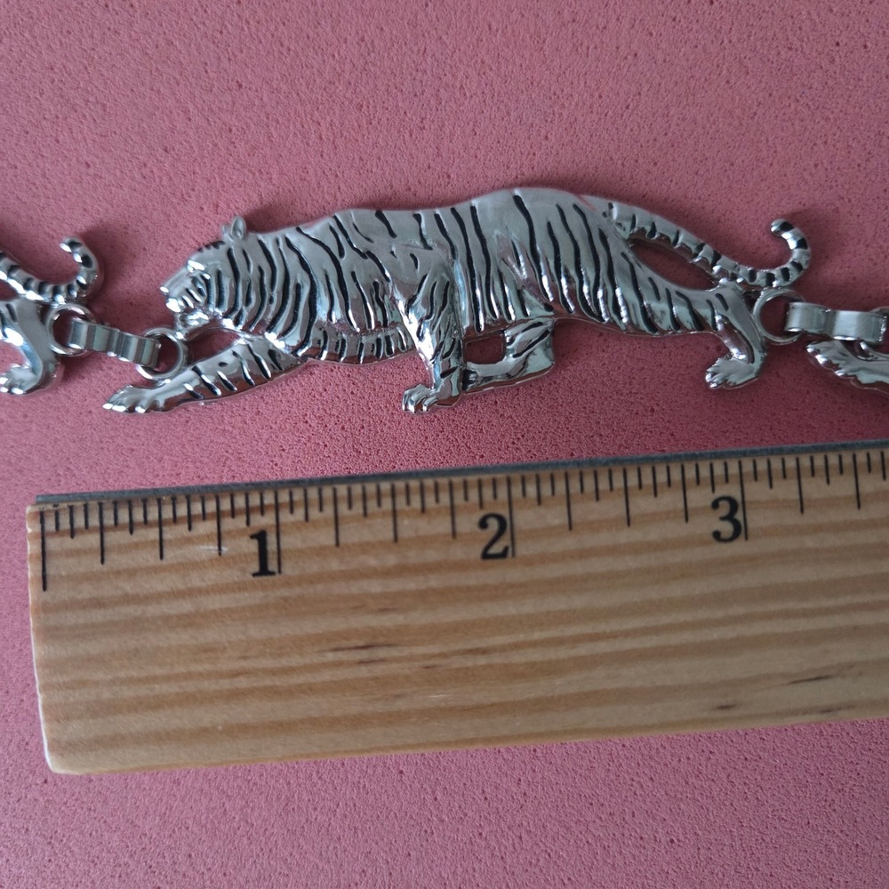 Vintage 90s Silver Tone Tiger Panther Chain Link Belt Y2K Statement Chunky 40" - Picture 5 of 15